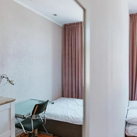 Neptun - Stare Miasto Apartmán *